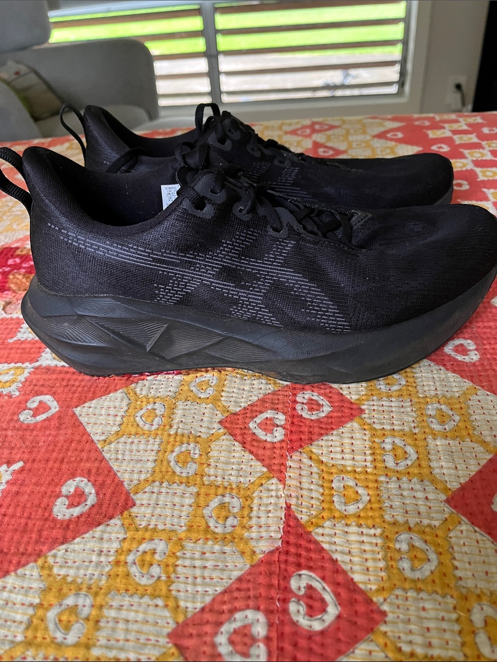 Asics Novablast 5 Mens 8.5